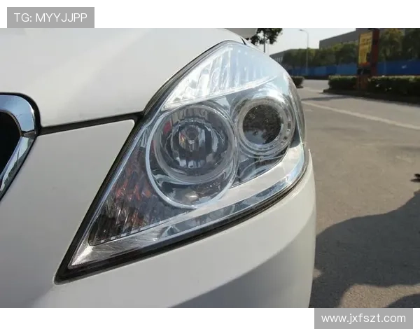 09款别克凯越怒改LED汽车大灯｜终于告别蜡烛灯